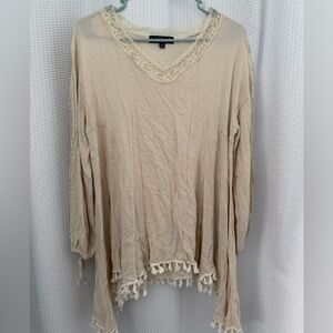 Elegant Beige Tunic with Lace Accents